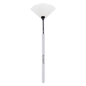 Fan brush for peelings and serums